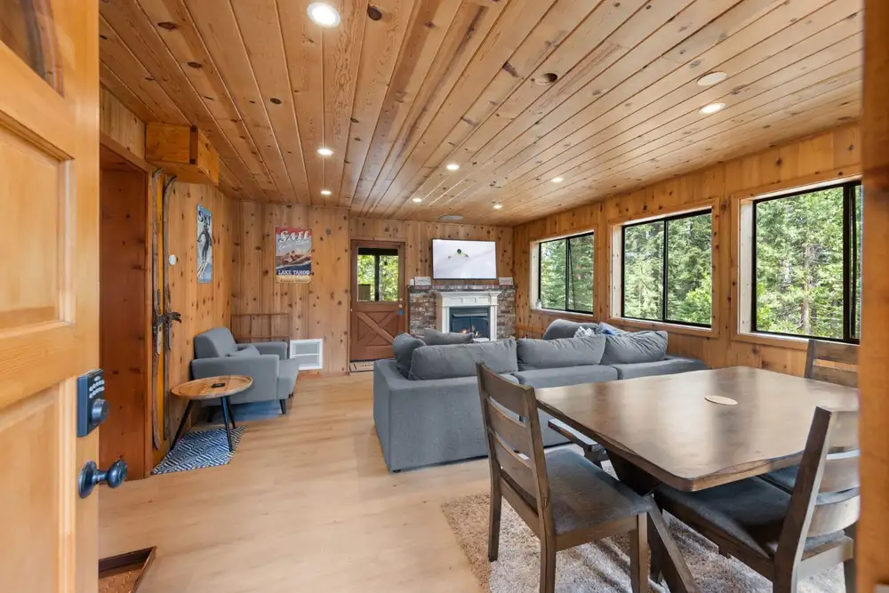 Homewood Cabin in the Pines, an MG home in Homewood