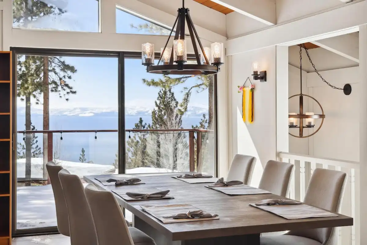 View from the dining table, Lake View Treasure