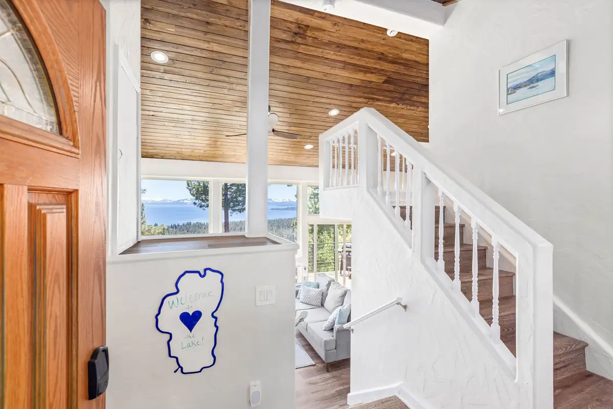 Main Entrance, Lakeview Haven in Incline Village