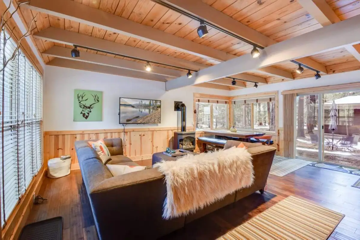 Watch a movie or enjoy the wildlife scenery, Tranquil Trails Cabin