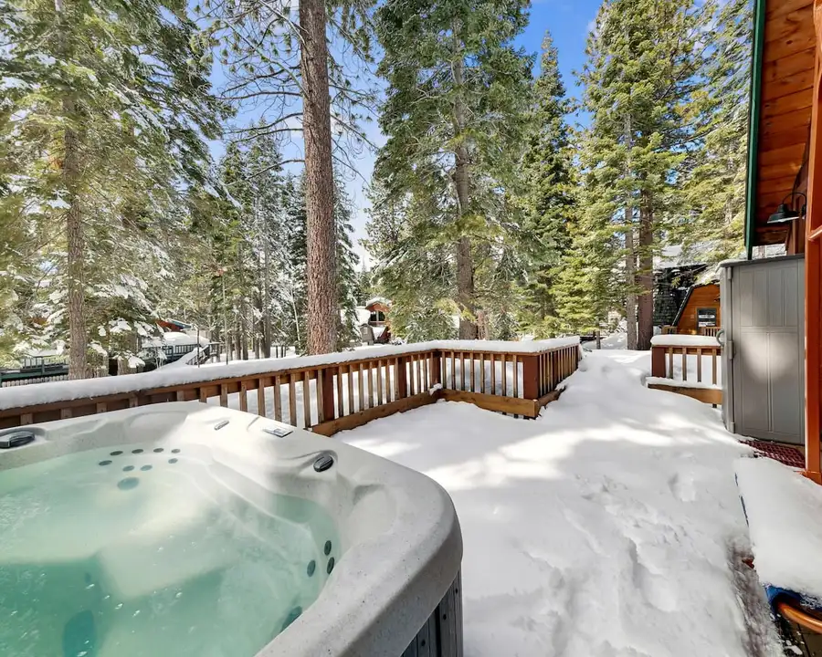 Hot Tub on deck, Patton's Pfeiffer Cabin, an MG home in Carnelian Bay
