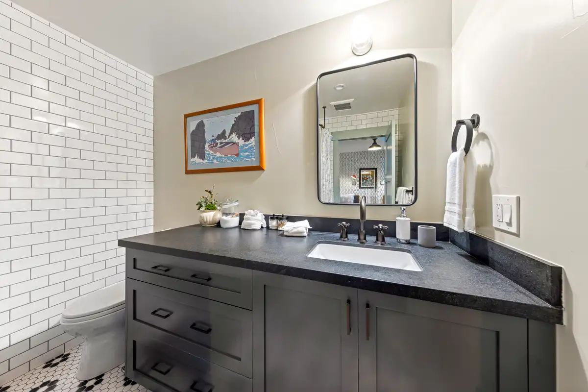 2nd Bathroom on the 1st Floor, Lakeside Luxe Retreat
