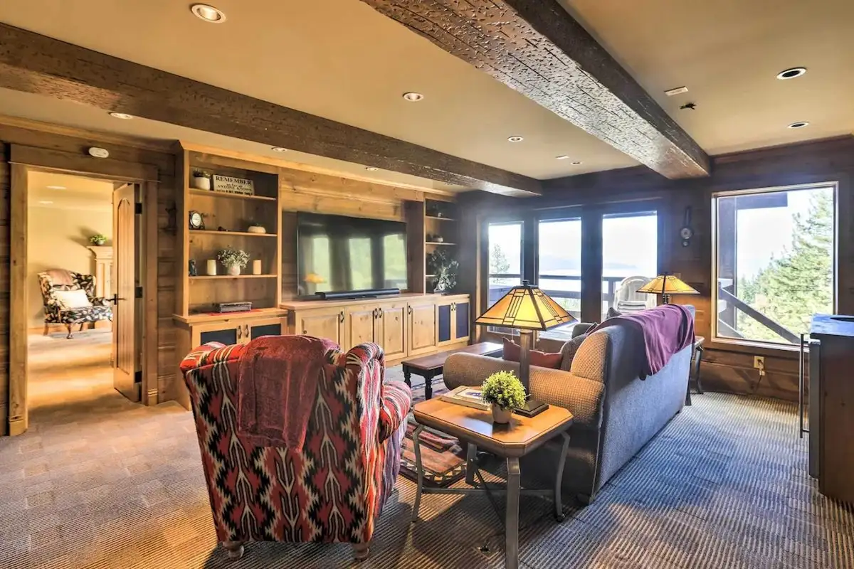 Lower Living Area, Lakeview Oasis