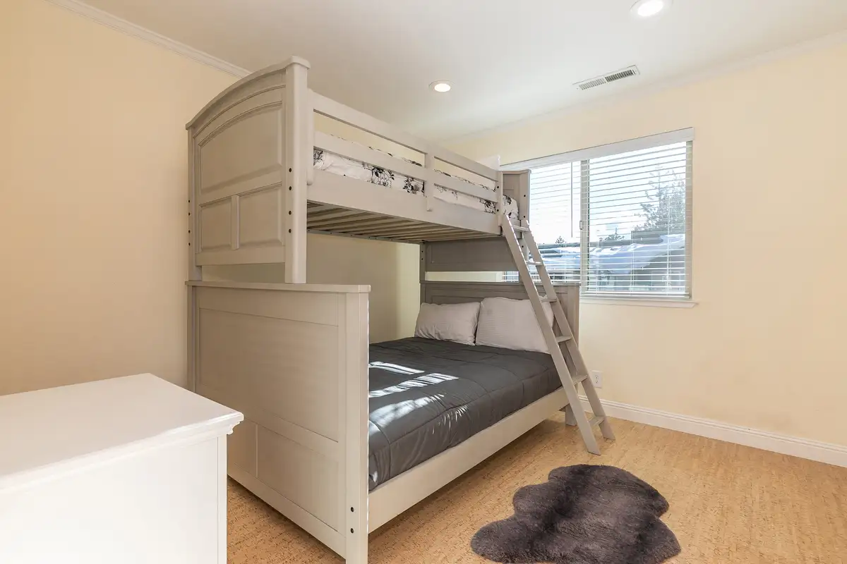 3rd bedroom with a bunk bed- one full and one twin, Trailside Tahoe Townhouse