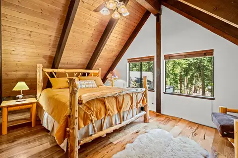 Second floor Master Bedroom with King, Sunlit Incline Retreat