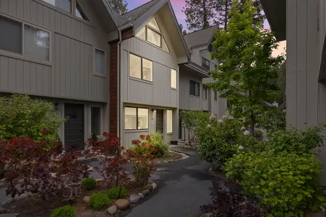 Tahoe Peaks & Shores Retreat, photo 23