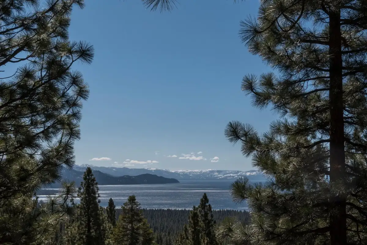 Enjoy the fine, fresh and bracing air of Tahoe, Skylake Serenity Retreat