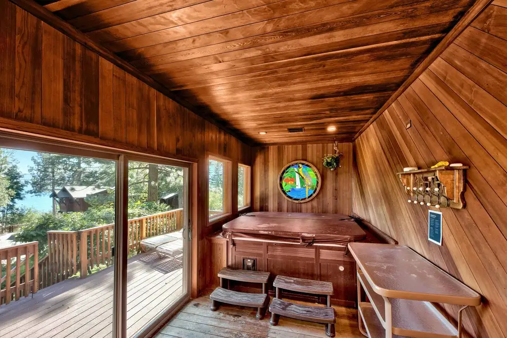 Hot Tub, Mammoth Haven Retreat, an MG home in Tahoe City