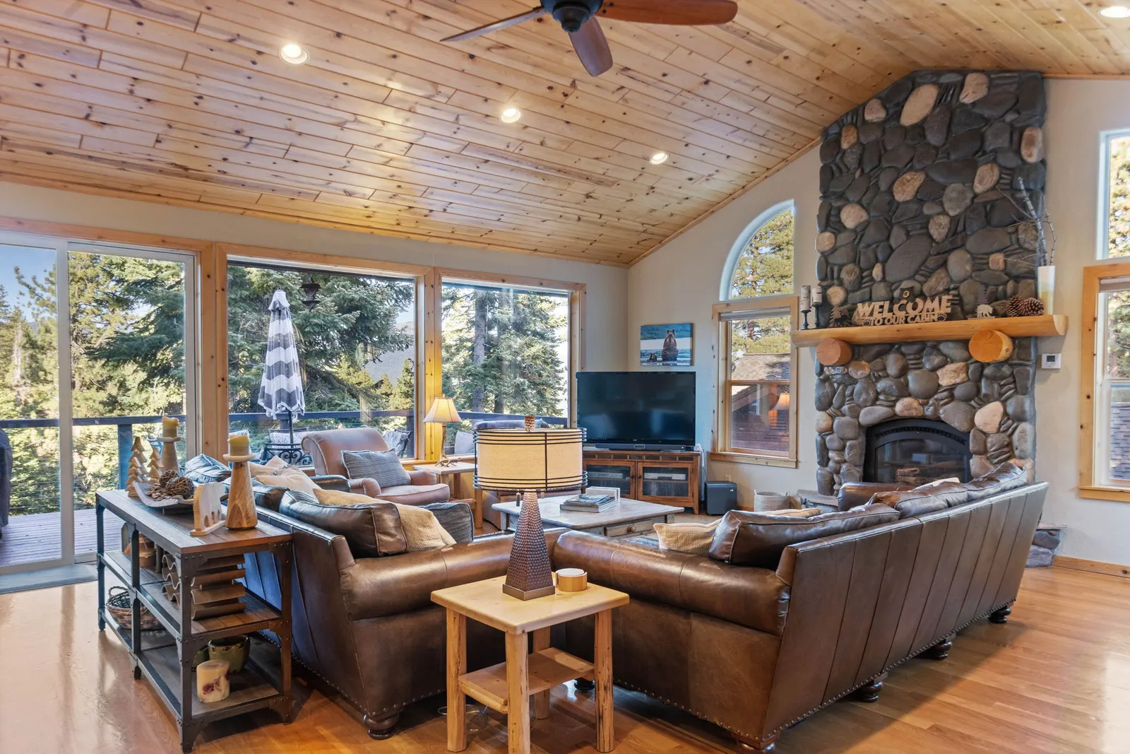 Family room at Lakeview Grandeur, an MG-managed home