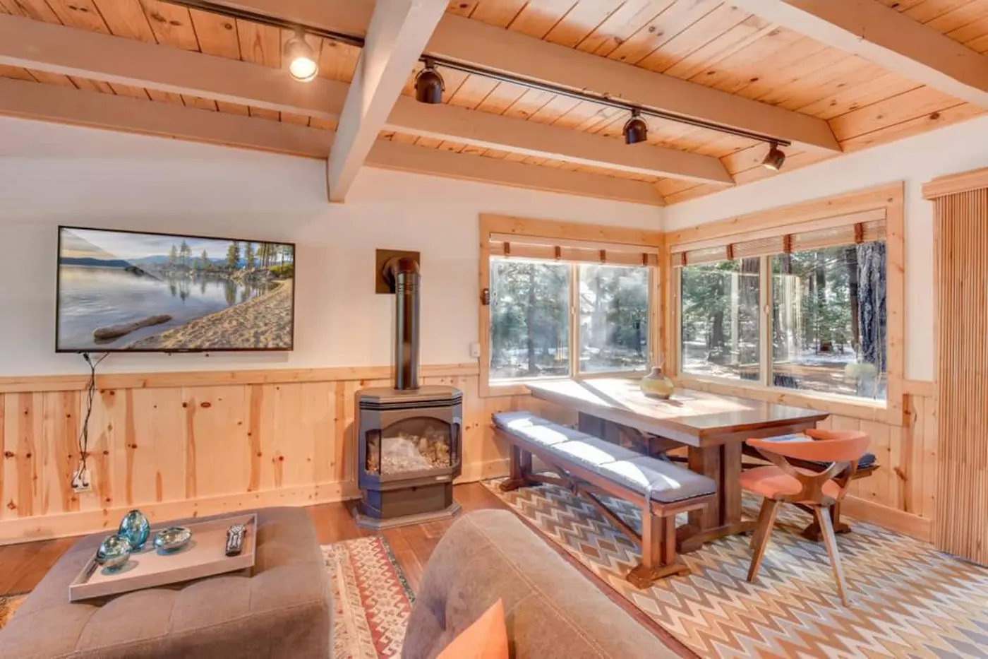 The living room at Tranquil Trails Cabin, an MG home in Tahoma