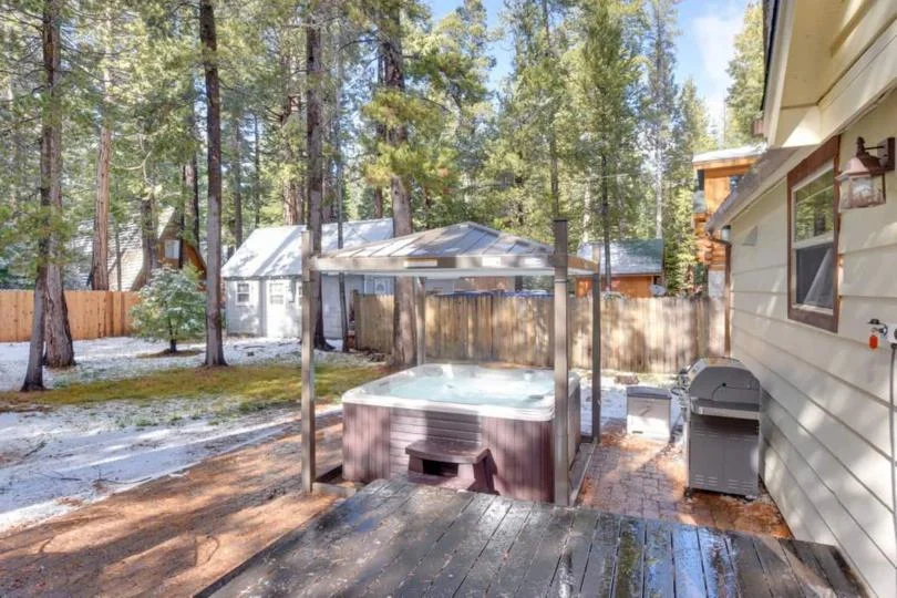Tranquil trails cabin tahoma hot tub